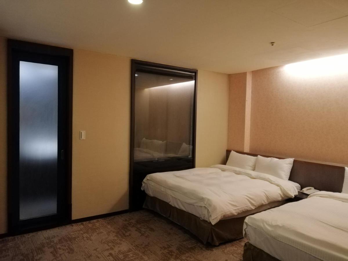 Shan-Yue Hotspring Hotel Taipei Exterior photo