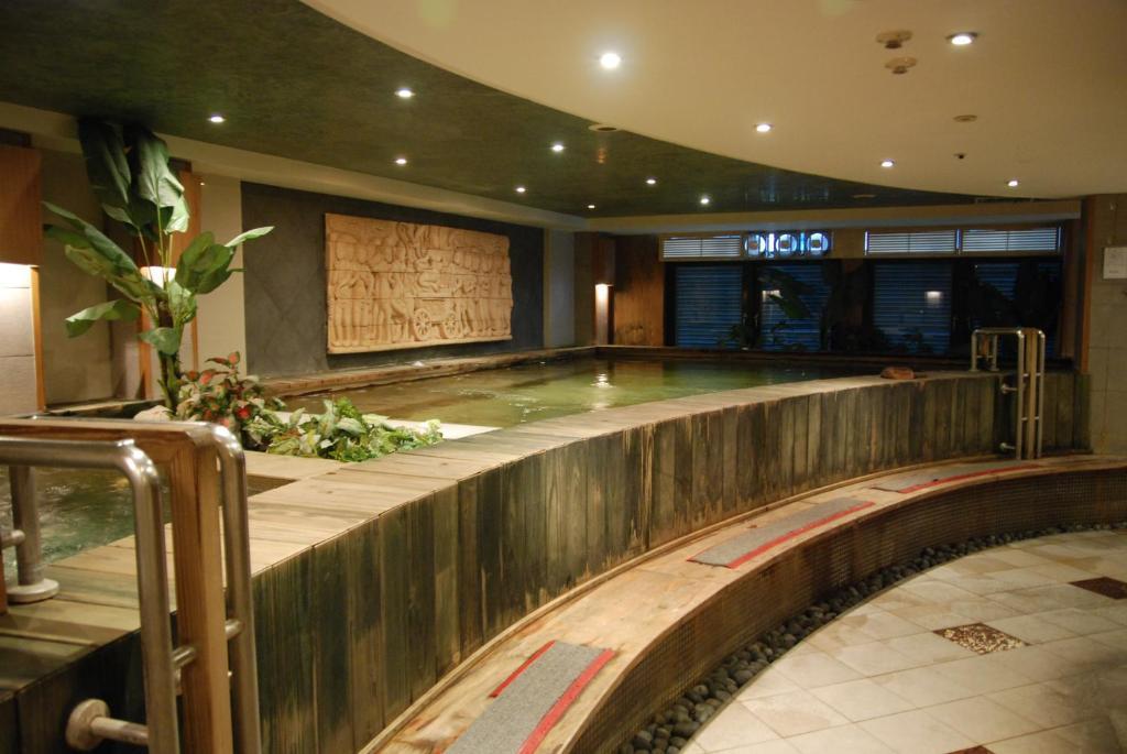 Shan-Yue Hotspring Hotel Taipei Exterior photo